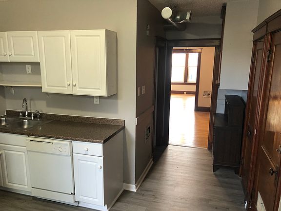 3rd image of 4955 Finkman St #2