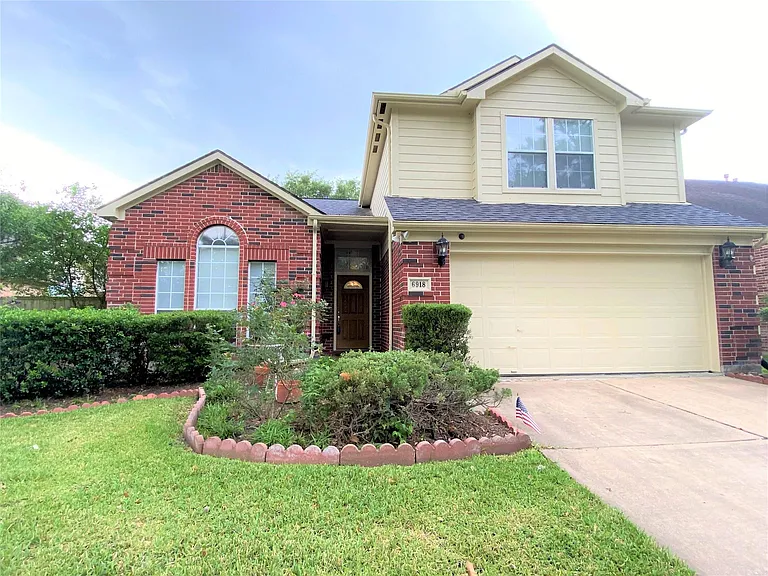6918 Springcrest Ct — Photo 1