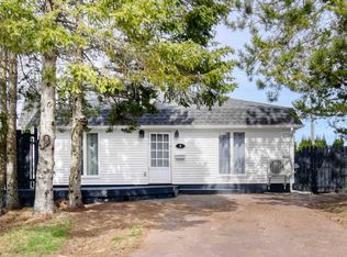 9 Snowdon Ct, Moncton, NB E1G1P1