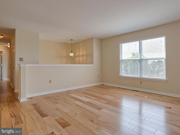 2nd image of 930 Harmony Hill Dr #L-0084