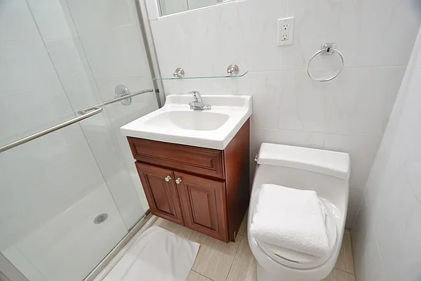 Rented by Smart City Real Estate LLC | media 29