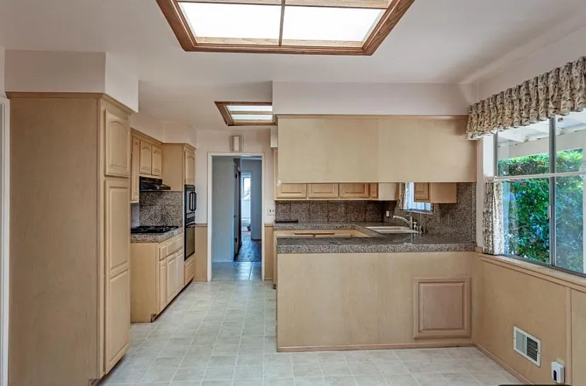 104 Verona Ct — Photo 4