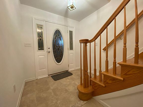 2nd image of 49 Stuyvesant Ave