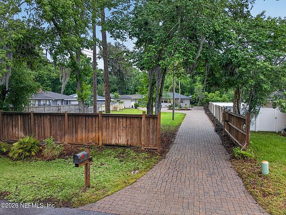 4th image of 3087 OLD ACOSTA Road