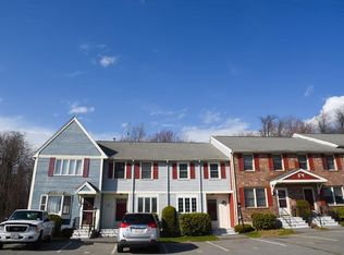 54 Fox Meadow Rd APT B, Leominster, MA 01453