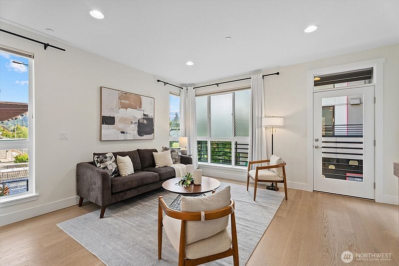 3rd image of 18518 Thorsk Street #C5