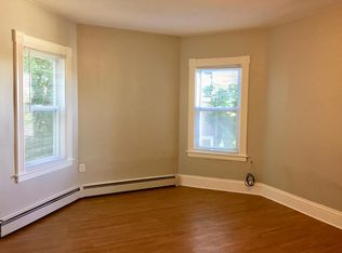115 1/2 Eastern Ave APT 2, Worcester, MA 01605