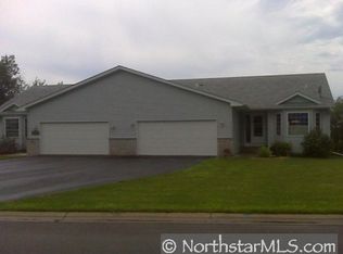 818 Shady Ridge Ln, Braham, MN 55006