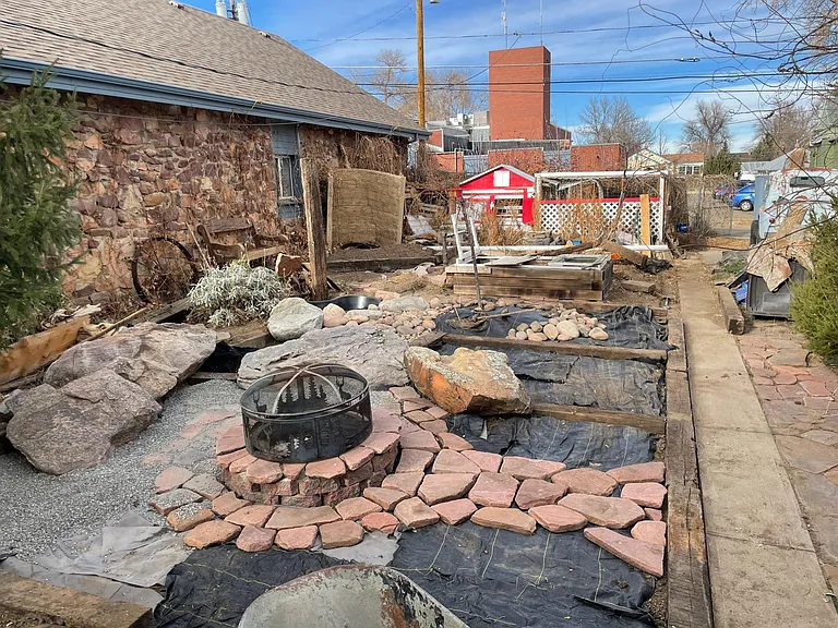 205 E Simpson St — Photo 11