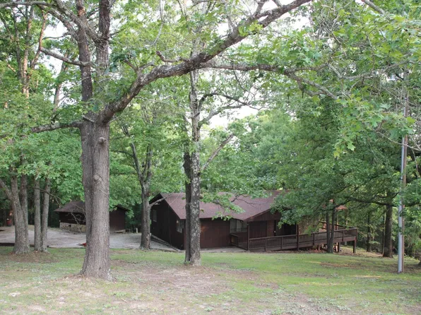 1881 Highway 235 S, Yellville, AR 72687