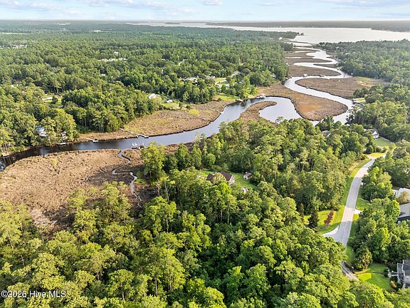 4th image of 276 White Oak Bluff Road