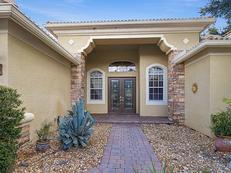 9655 Campi Dr — Photo 4