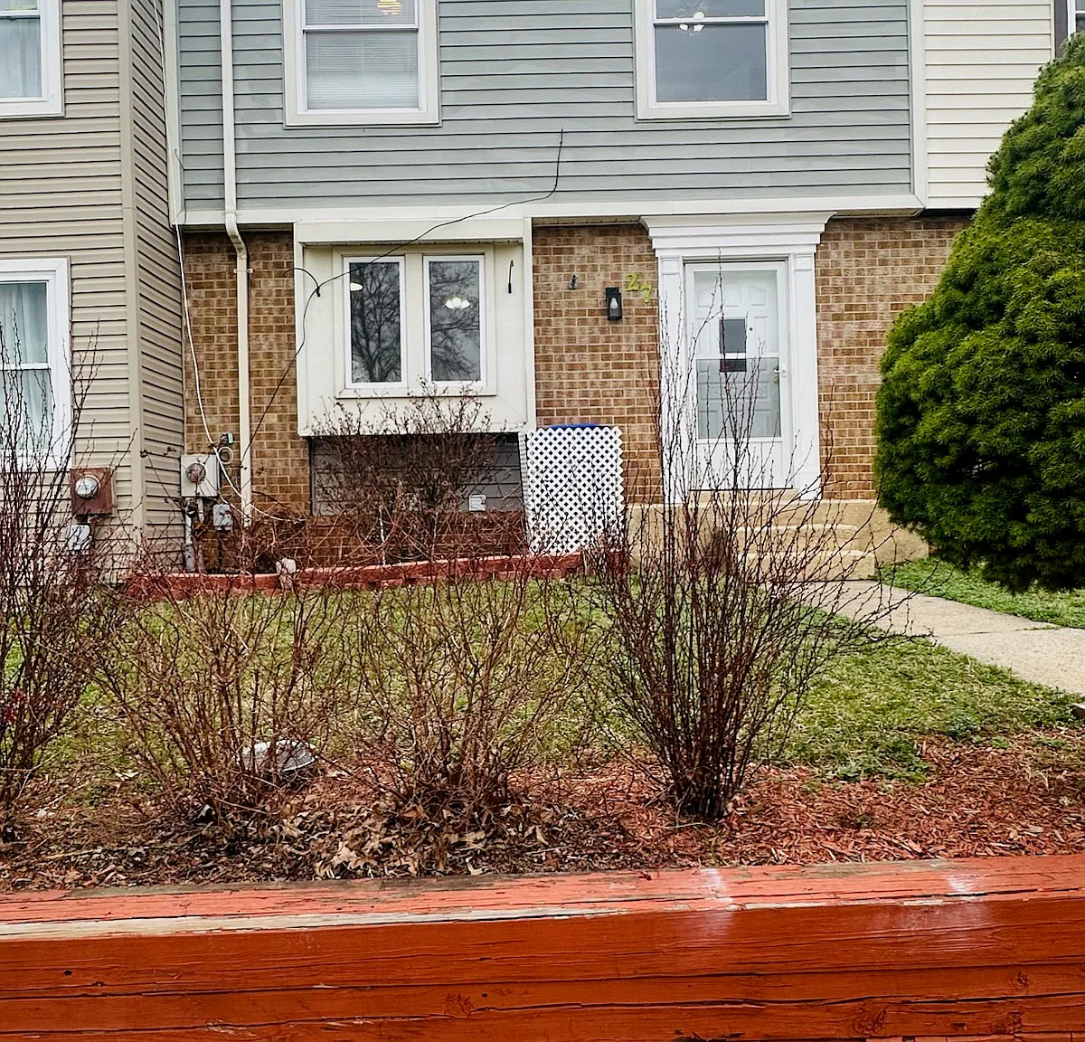 5 bed, 3.5 bath, 1992 sqft, $2,850 — Photo 1
