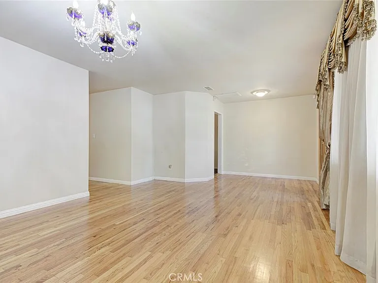 6149 Case Ave — Photo 6