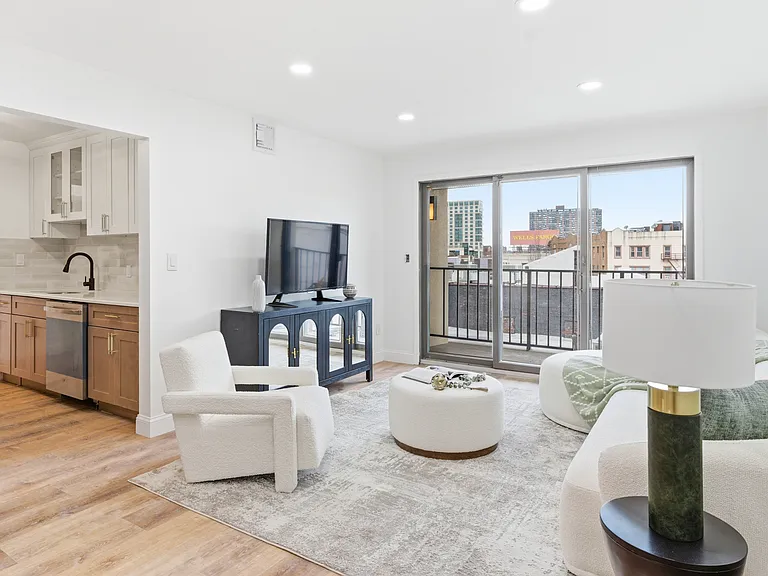 610 Anderson Ave #2E — Photo 9