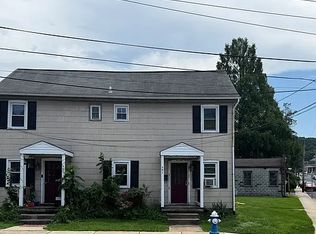 303 N State St, Ephrata, PA 17522