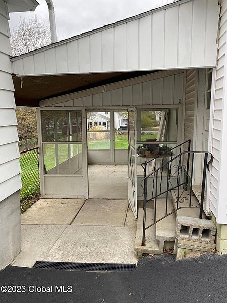 2nd image of 39 Douglas Street