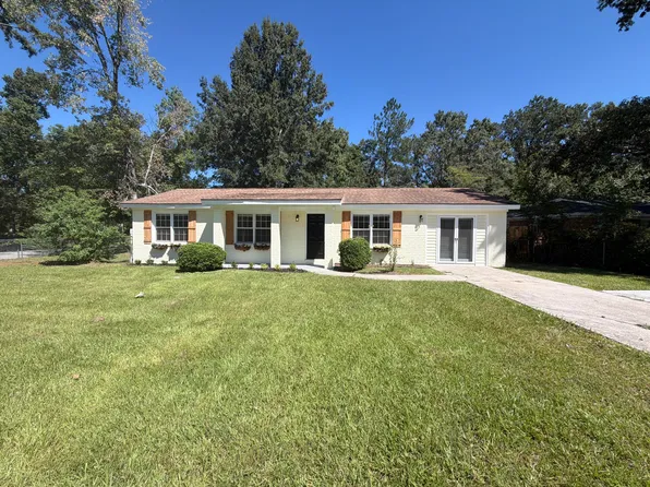 143 Dorchester Manor Blvd, North Charleston, SC 29420