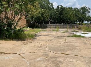 6221 Post Oak Ter, Fort Worth, TX 76112