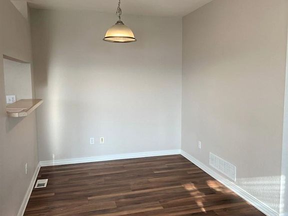 5th image of 13900 Lake Song Ln Unit E1