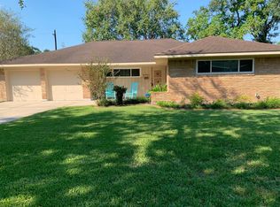 5334 Creekbend Dr, Houston, TX 77096