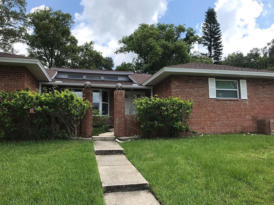 1st image of 3132 Hillside Ln