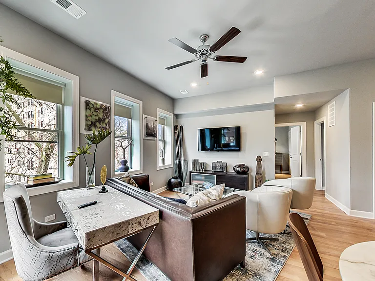 5117 S Kenwood Ave #101 — Photo 3