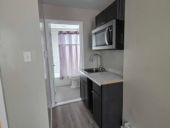 4th image of 4821 Griscom St #B1