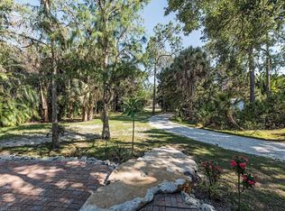 185 Price St, Naples, FL 34113