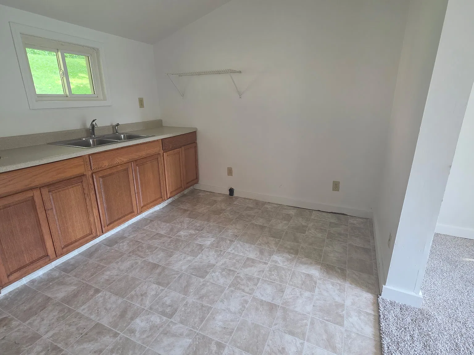 2 bed, 725 sqft, $995 — Photo 4