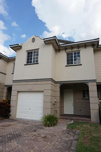 2022 Freeport Ln Photo 1