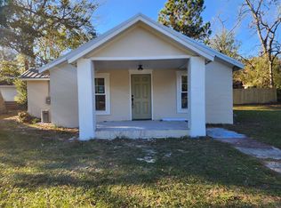 513 College St, Nashville, GA 31639