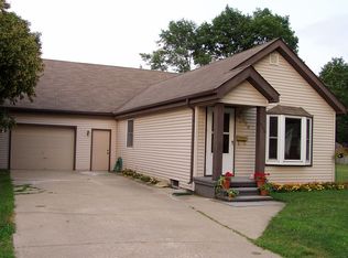 596 Campbell Ave, Ypsilanti, MI 48198