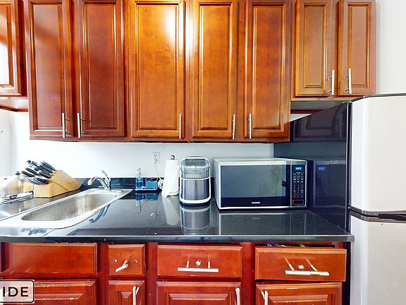 2nd image of 234 W 13th St APT 24