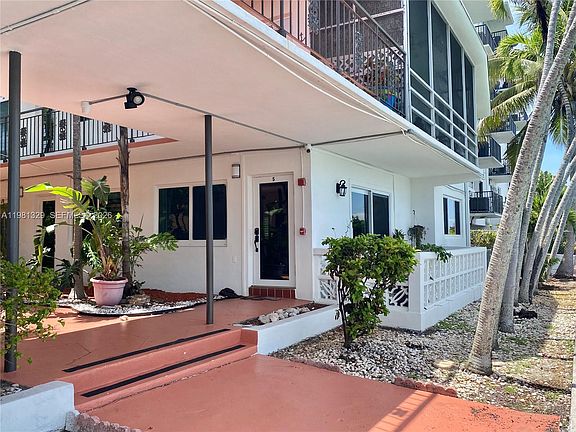 4th image of 8040 Tatum Waterway Dr APT 5