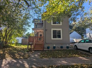 418 S Academy St, Janesville, WI 53548