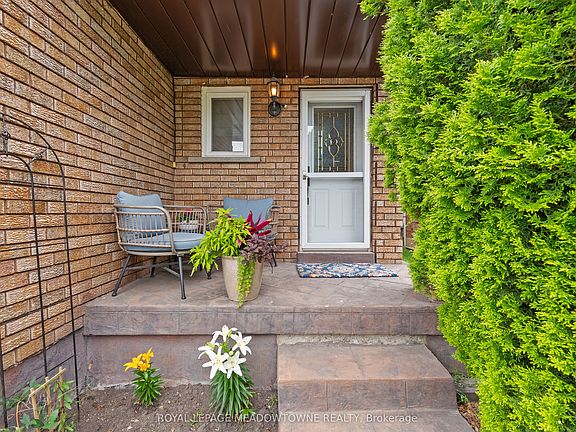 2nd image of 3453 Bertrand Rd
