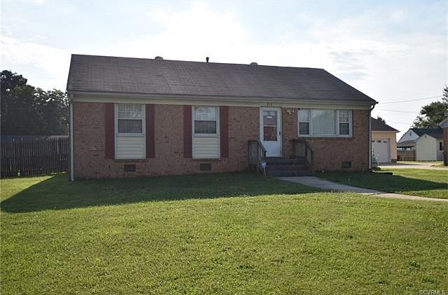 1st image of 213 Gawain Dr