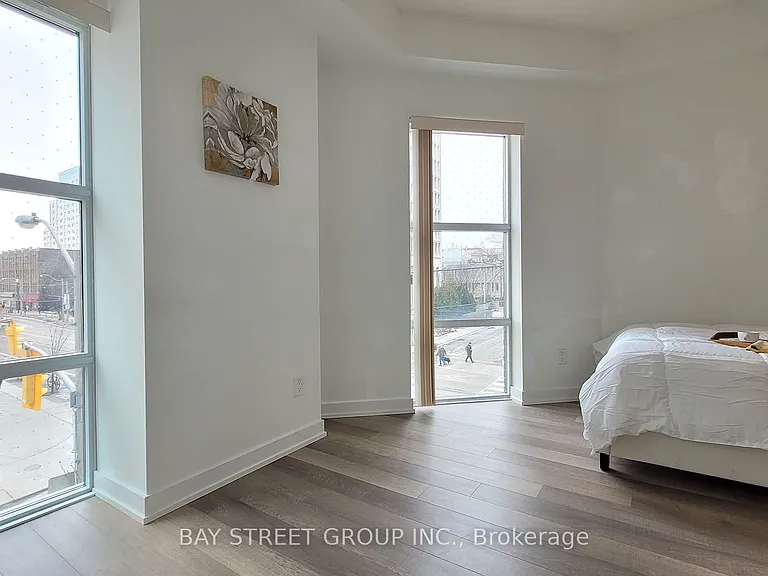 181 Huron St #204 — Photo 23