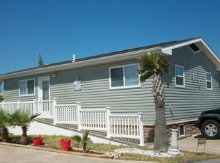 424 Conch Dr, Port Isabel, TX 78578