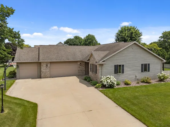 W6075 Moonflower Dr, Appleton, WI 54915