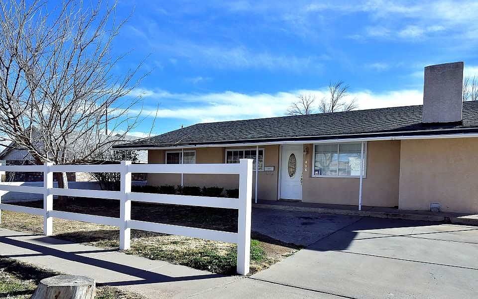 1st image of 408 Delicado Dr