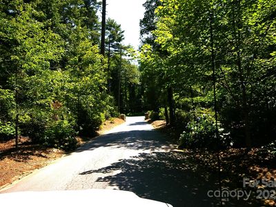 448 Sherwood Dr S, Flat Rock, NC, 28731