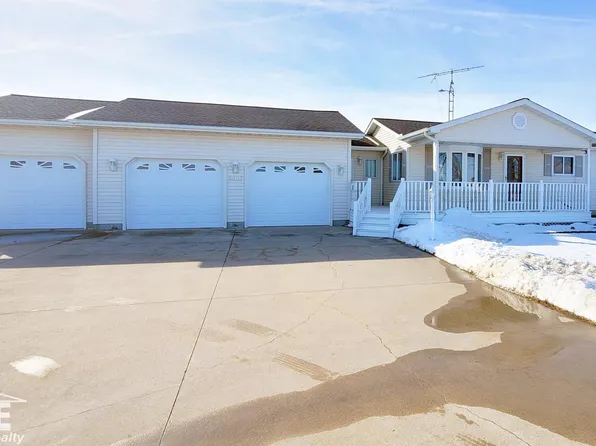 2020 E Wilkinson Rd, Owosso, MI 48867