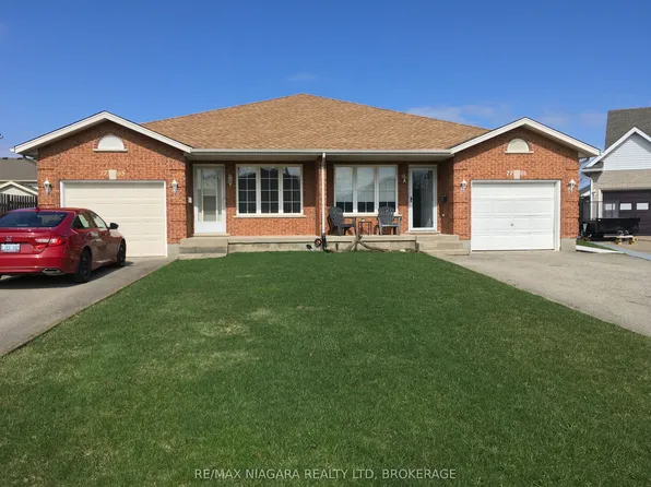 7701 Cortina Cres, Niagara Falls, ON L2H 3B4