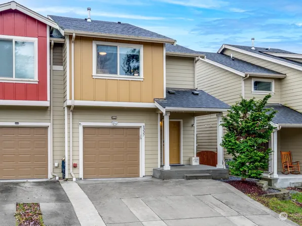 8227 42nd Place NE, Marysville, WA 98270