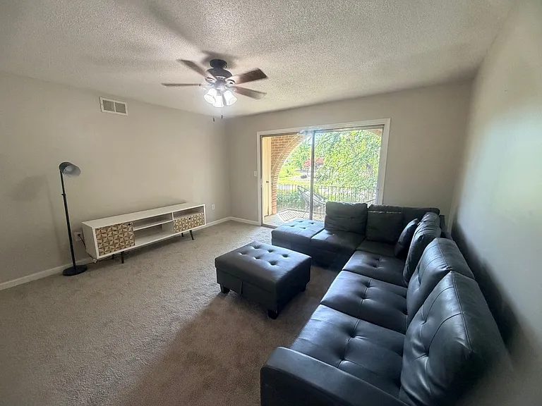 5516 Lakeshore Dr #504 — Photo 6