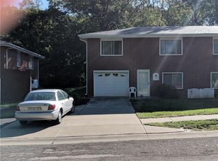 7205 N Walrond Ave, Kansas City, MO 64119