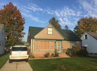 349 E 308th St, Willowick, OH 44095