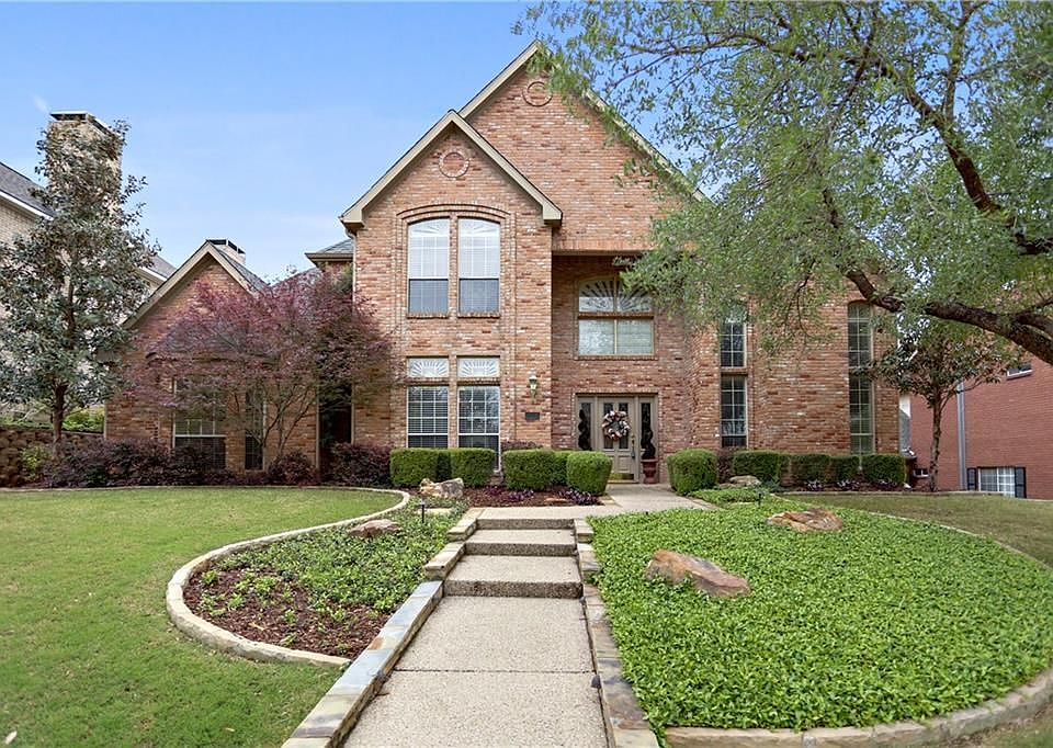 1st image of 213 Long Canyon Ct